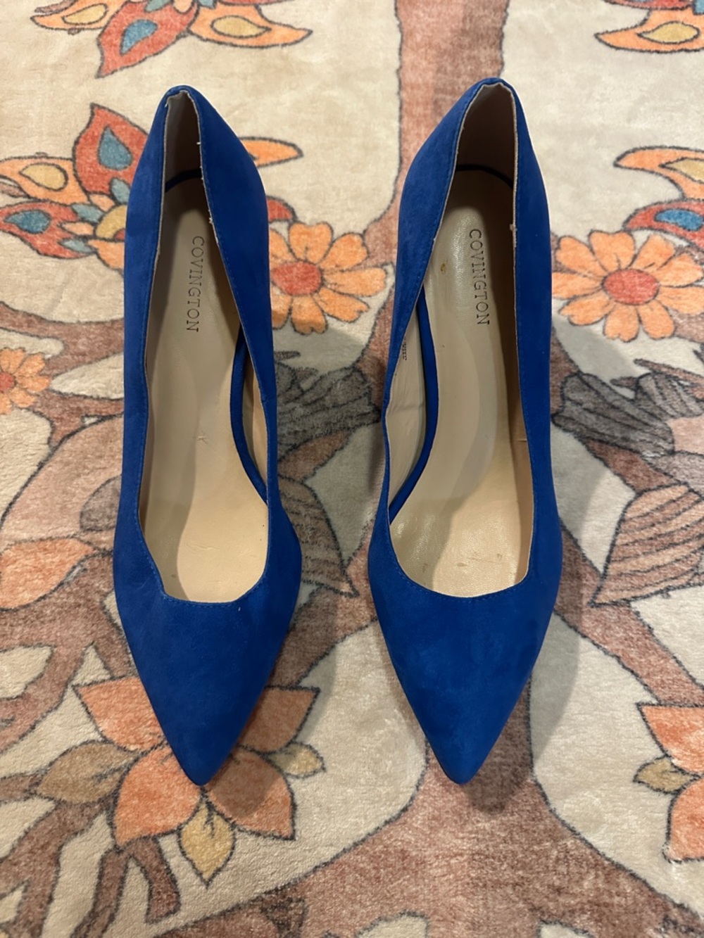 Covington Women's Pointed Toe Suede Pumps in Blue size 9M